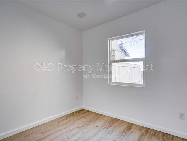 Building Photo - 780 Amador Ave