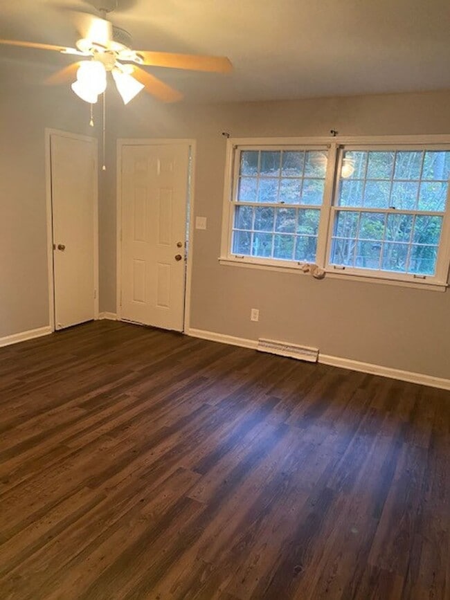 Building Photo - 734 12th St NW