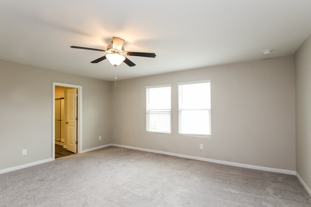 Building Photo - 567 Knightsbridge Ln