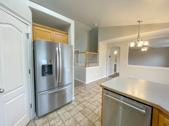 Building Photo - 4110 E Hayseed Ct