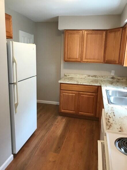 Building Photo - 4552 Baylor Ct