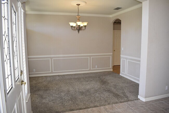 Building Photo - 5310 Humboldt Dr