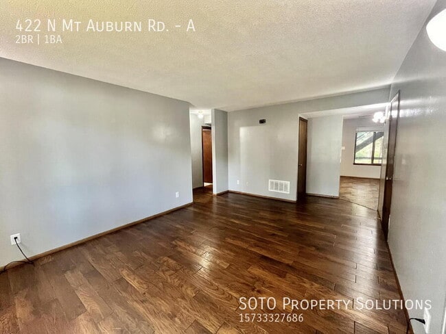 Building Photo - 422 N Mt Auburn Rd