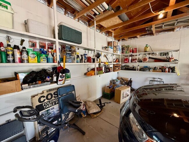 Building Photo - 2ND MONTH FREE FOR LEASE STARTING BY OCTOB...