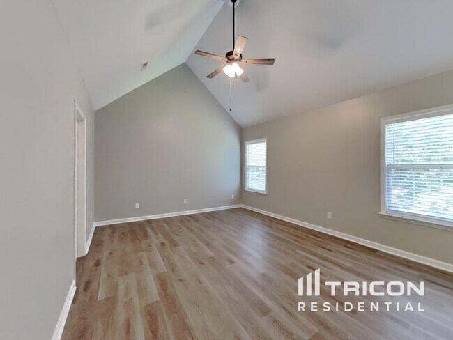Building Photo - 1024 Watauga Ct