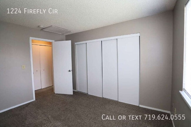 Building Photo - 1224 Firefly Cir