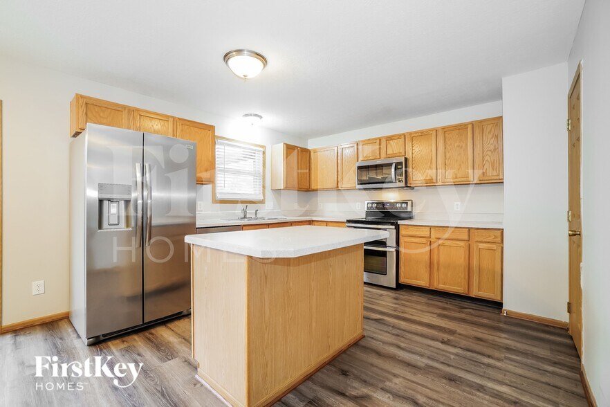 Building Photo - 1211 Sassafras Ln