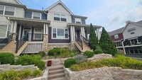 Building Photo - "Spacious 4-Bedroom Townhouse Retreat in Apple Valley - Modern Living with Ample Space!"