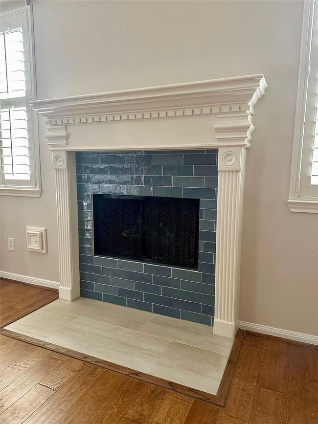 Building Photo - 13559 Fawn Lily Dr