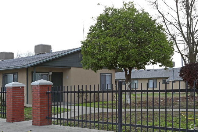 Building Photo - Shockley Terrace