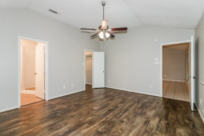 Building Photo - 22527 Guston Hall Ln