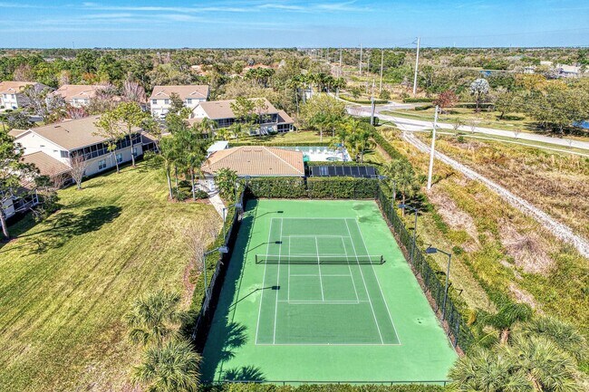 Building Photo - Beautiful 3/2 in Tara Community