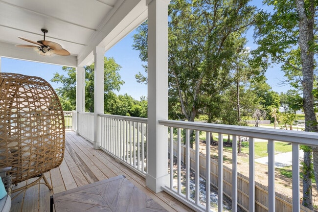 Building Photo - 1472 Georgia Pl