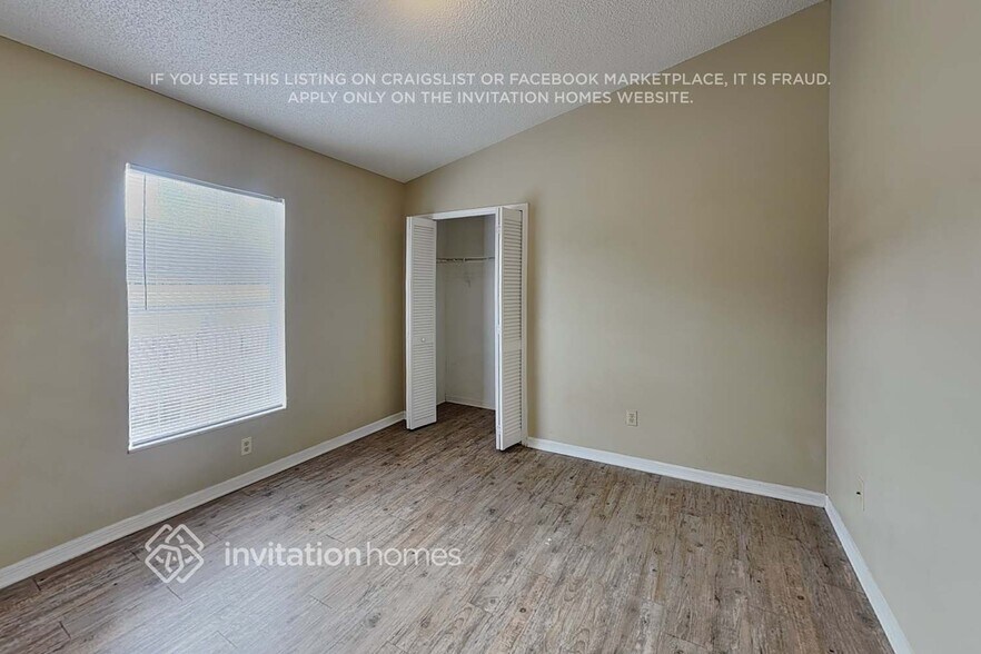 Building Photo - 2624 Lake Jackson Cir