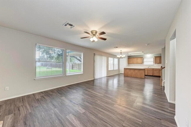Building Photo - 709 Horizon Trail