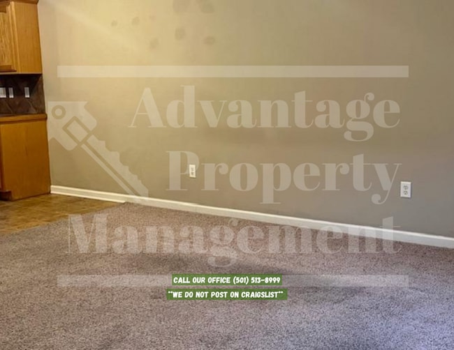 Building Photo - 50 Whispering Wind Cir