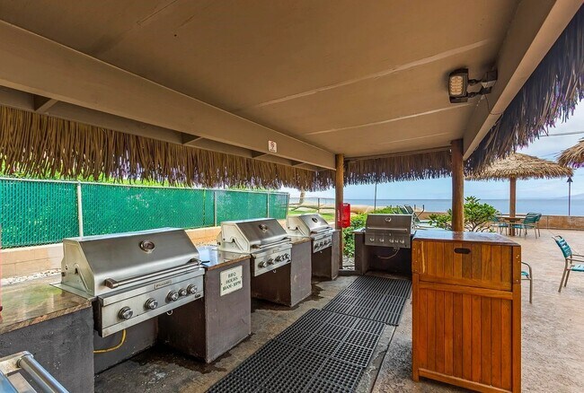 Building Photo - 4365 Lower Honoapiilani Rd