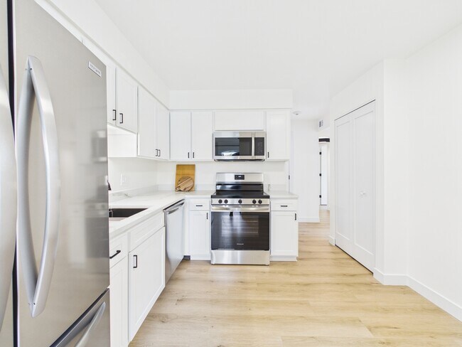 Building Photo - 4525 Blackhawk Ln