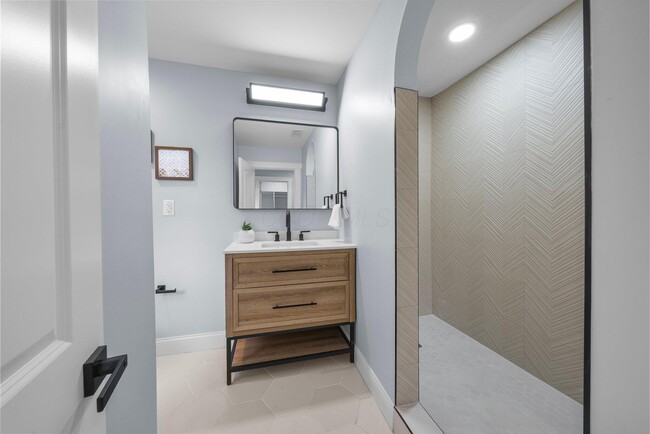 Building Photo - 2583 Wexford Rd