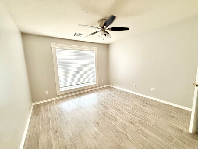 Building Photo - 10827 Moonlit Meadows Ct