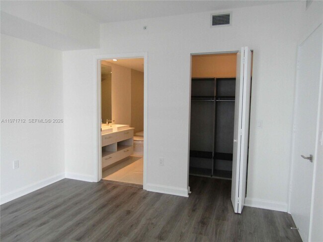 Building Photo - 45 SW 9th St