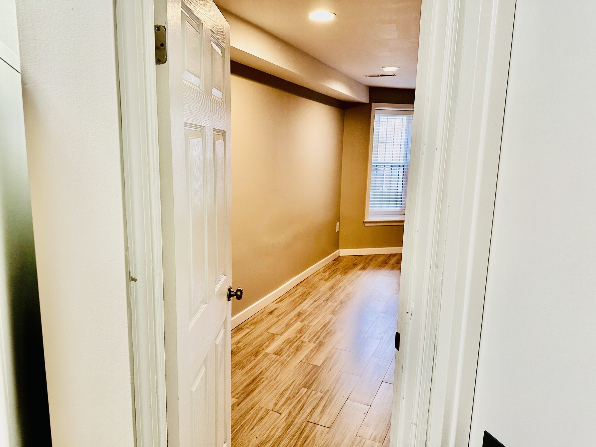 Building Photo - 2006 15th St NW