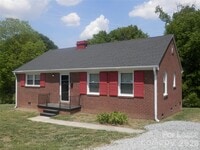 Building Photo - 3016 Colfax St