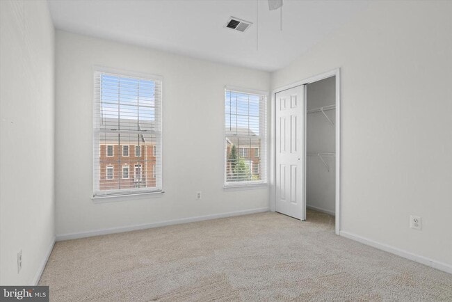 Building Photo - 22576 Welborne Manor Square
