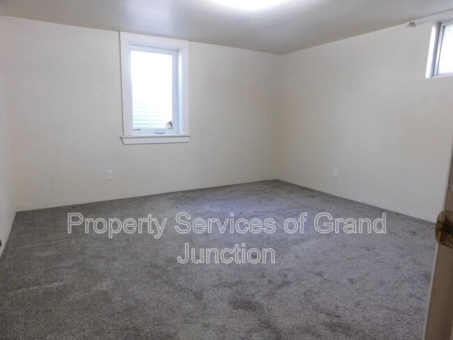 Building Photo - 1346 1/2 Texas Avenue