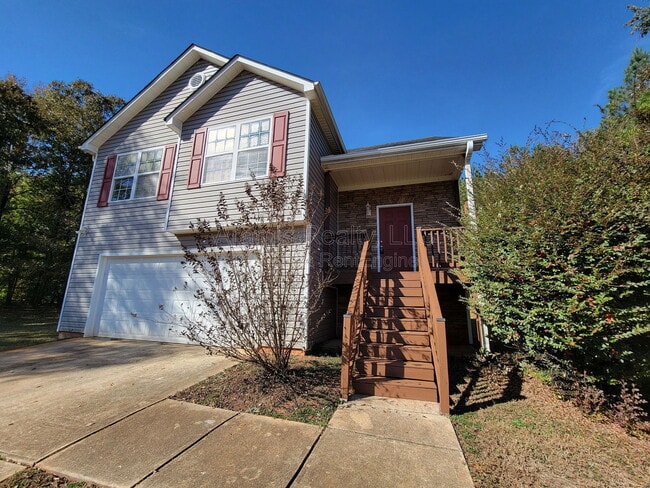 Primary Photo - 120 Buddy Blvd