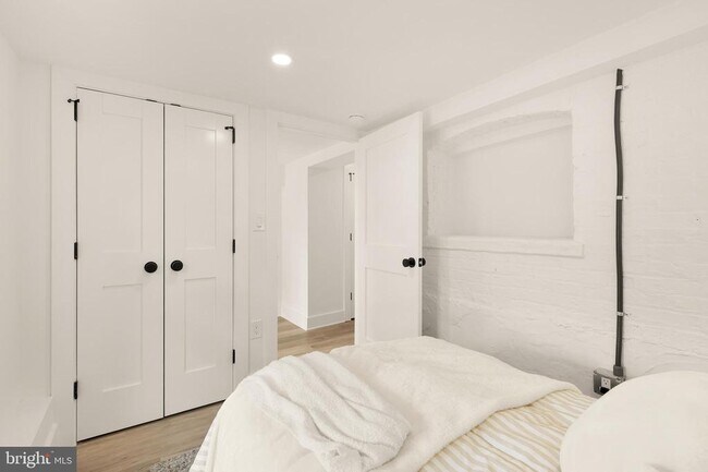 Building Photo - 4308 4th St NW