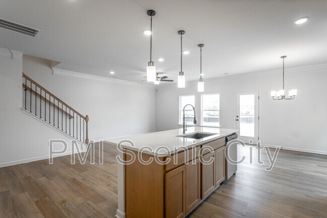 Building Photo - 9437 Cavalier Wy