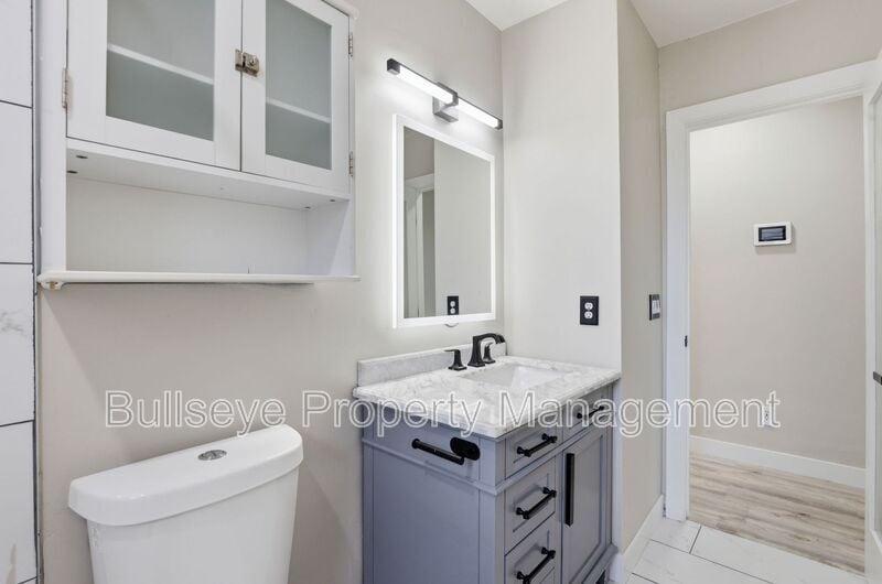 Building Photo - 2022 N 40th St