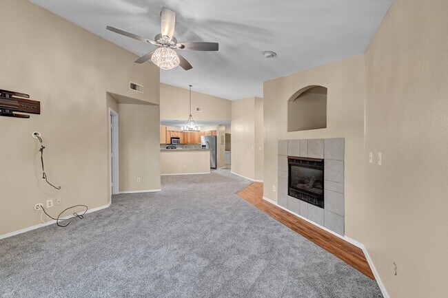 Building Photo - $1,795.00 - 2 Bedrooms, 2 Bathrooms, Apart...