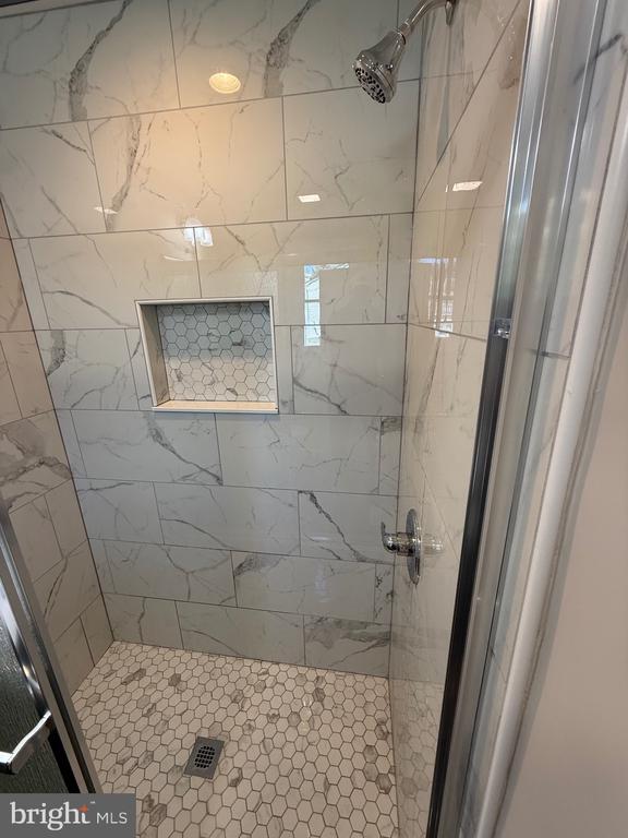 Building Photo - 1300 Kirks Ln