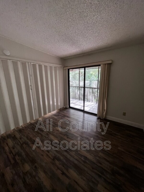 Building Photo - 3277 Fox Chase Cir