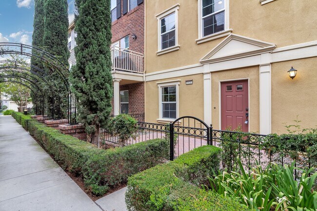Primary Photo - Live in Luxury: Fully Upgraded 2 Bedroom P...