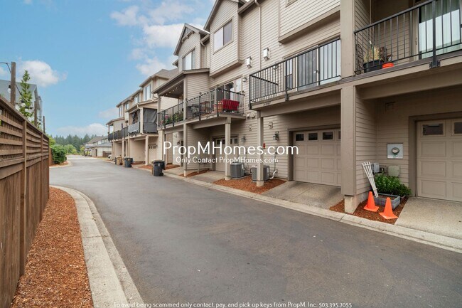 Building Photo - 28487 SW Villebois Dr N