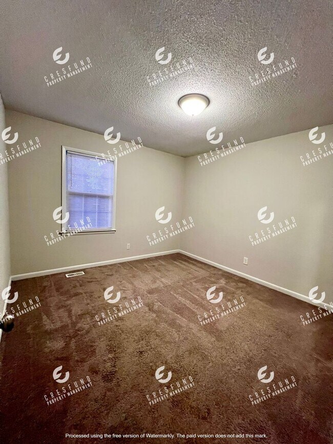 Building Photo - 3BR with Fenced Backyard - READY FOR MOVE IN TODAY!