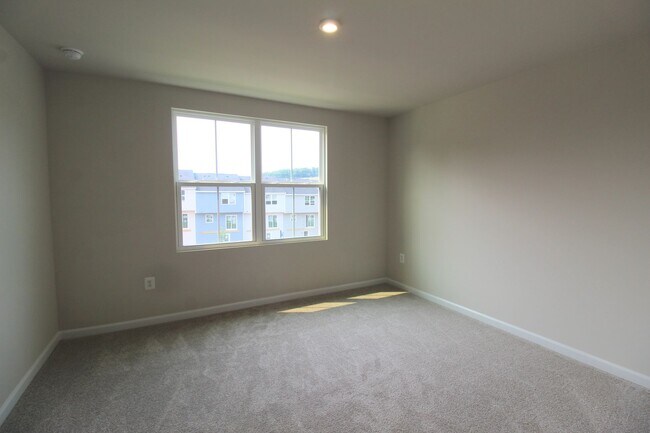 Building Photo - 34 Apple Wood Ln