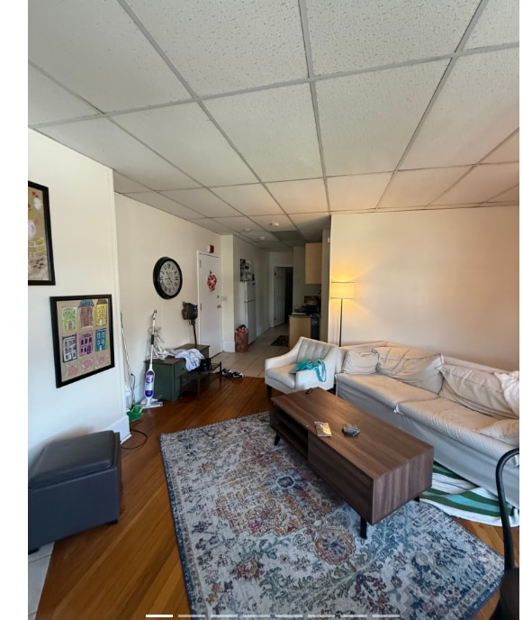 Building Photo - 877 Beacon St