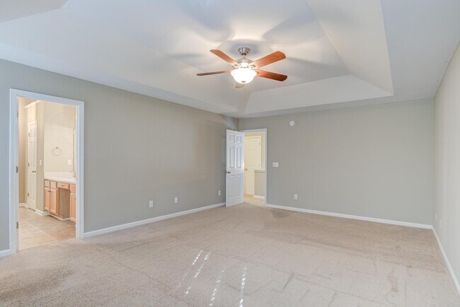 Building Photo - 1007 Brickstone Dr