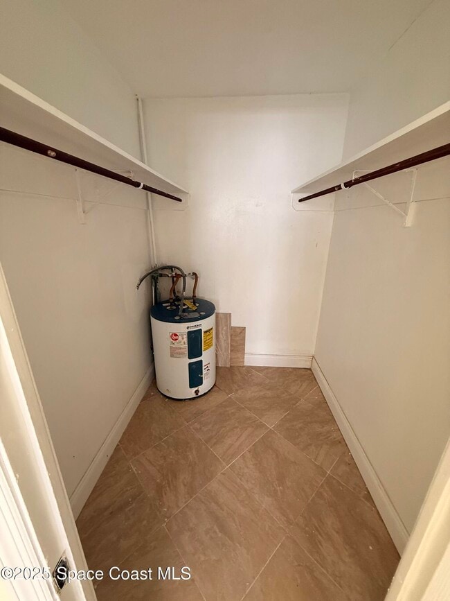 Building Photo - 2020 N Atlantic Ave