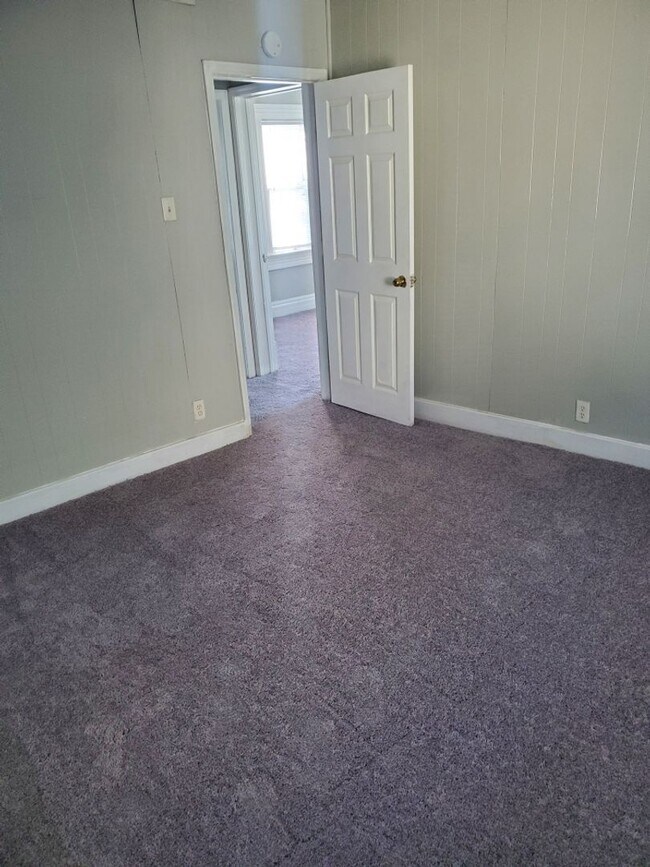 Building Photo - Cozy Home for Rent in Muncie