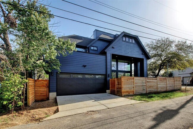 Building Photo - 4412 Caswell Ave