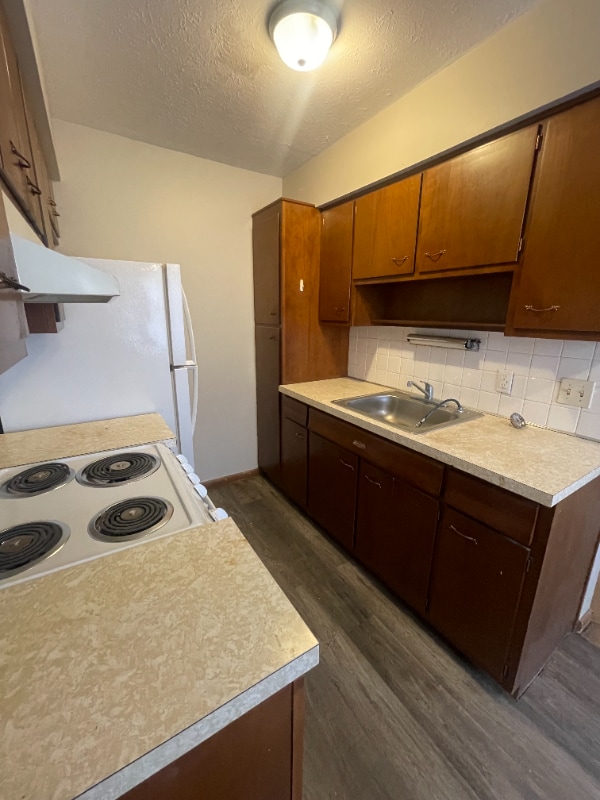 Building Photo - 319 Pershing Ave NE