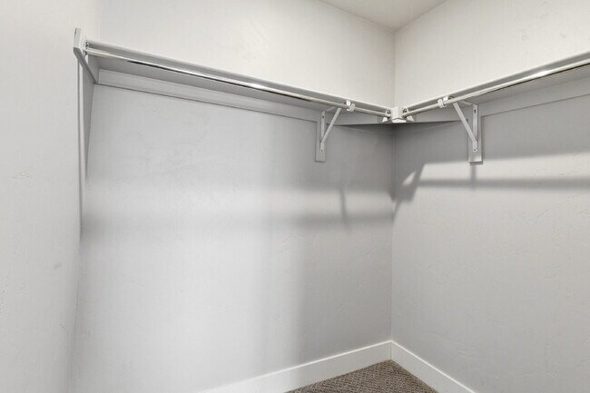 Building Photo - $2,890.95, 2-bed, 2.5-bath, located in Denver with a rooftop terrace.