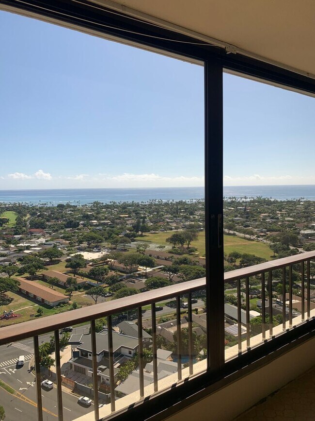 Building Photo - 4340 Pahoa Avenue #23A