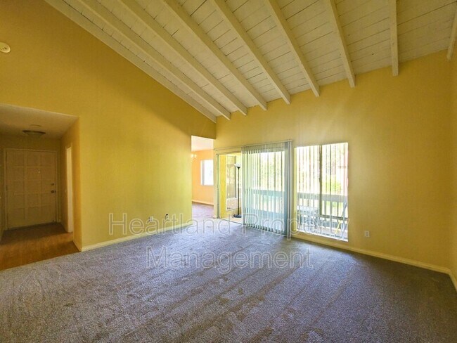 Building Photo - 17105 W Bernardo Dr