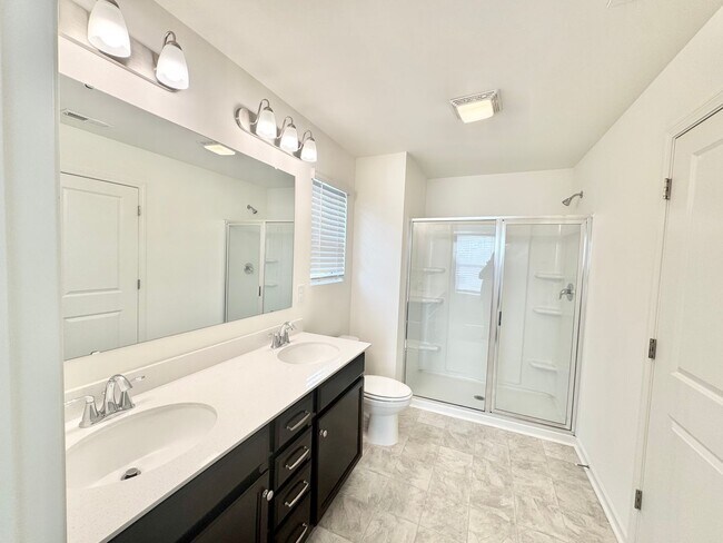 Building Photo - 3 Bedroom paired home with loft and 2 car garage minutes from shopping,  I-40 and I-77 _SPRING SP...